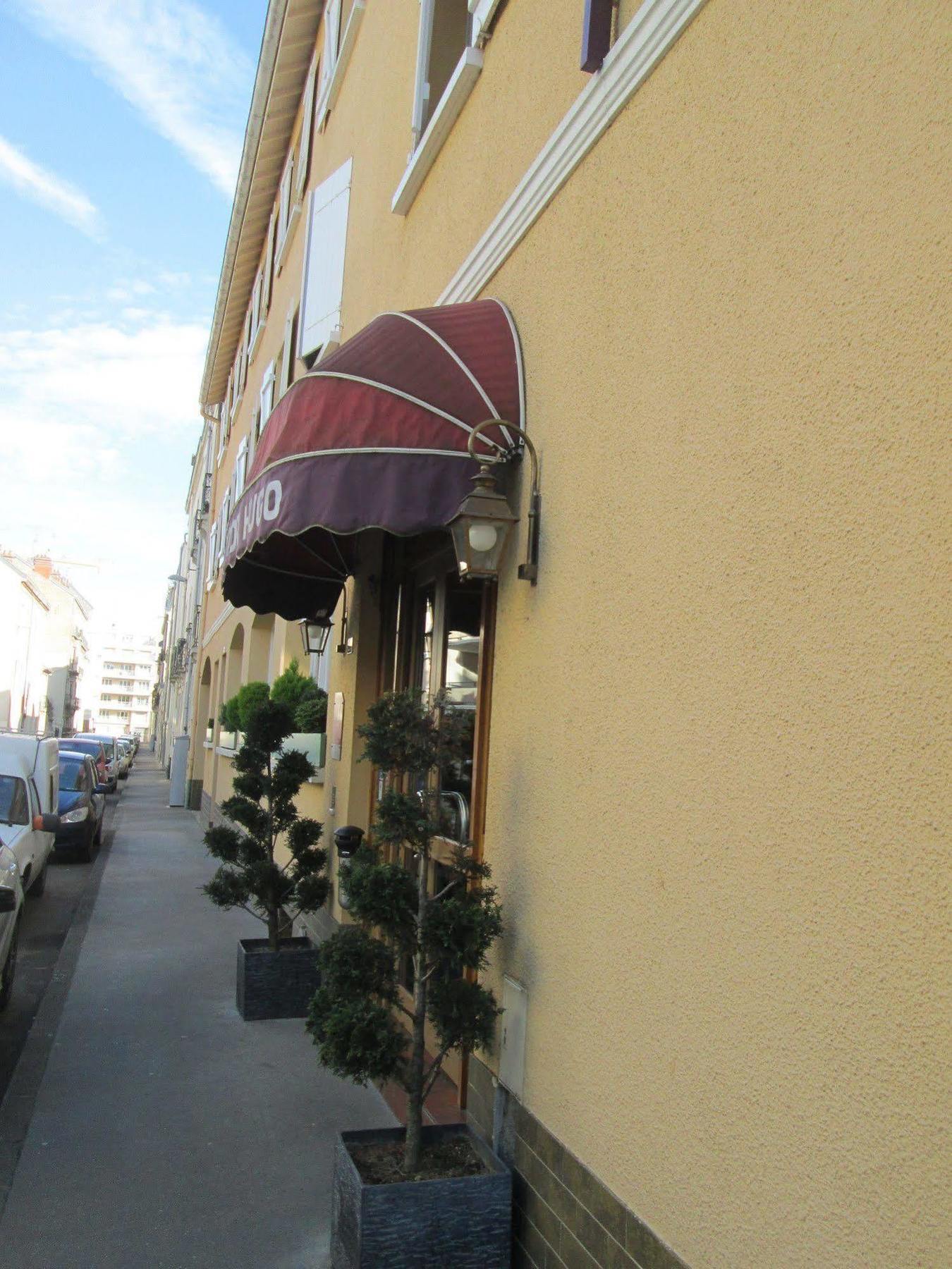 Hotel Victor Hugo Dijon Bagian luar foto