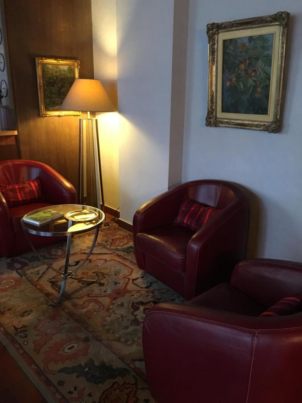 Hotel Victor Hugo Dijon Bagian luar foto